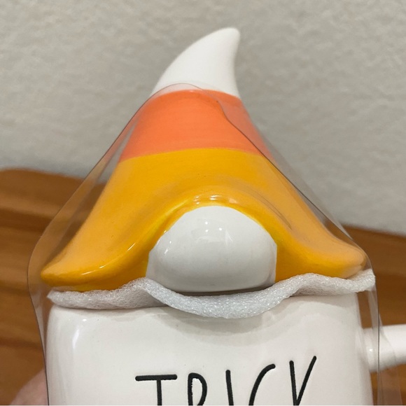 RAE DUNN Candy Corn Topper Gnome Ceramic Halloween Mug - Picture 10 of 11
